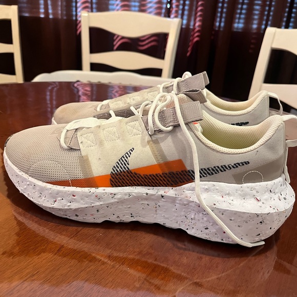 Nike 11.5 men’s running shoes in good condition - Picture 4 of 4